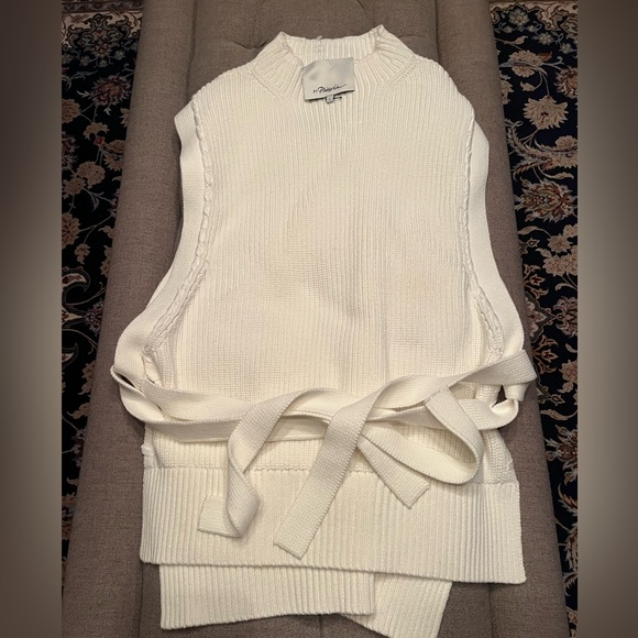 Elegant White Sweater Vest. Buy the 2 for a deal!! - Picture 2 of 4